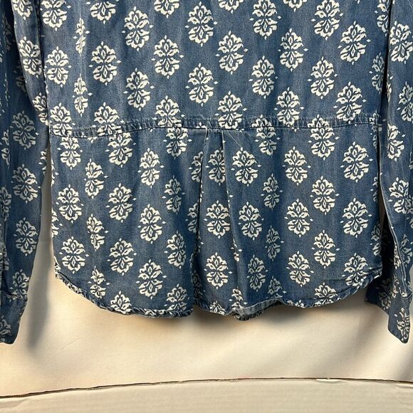 Splendid blue white floral print denim long sleeve button up shirt EUC size S - Picture 8 of 10